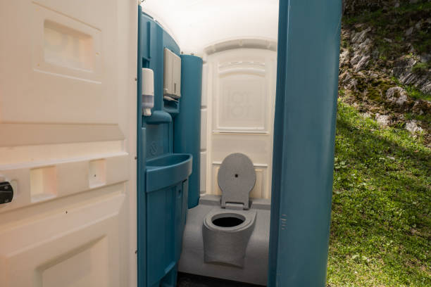 Best Porta potty rental near me  in Mount Airy, NC